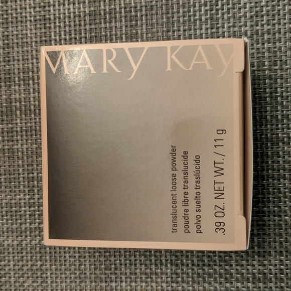 Translucent loose powder - Picture 3 of 3